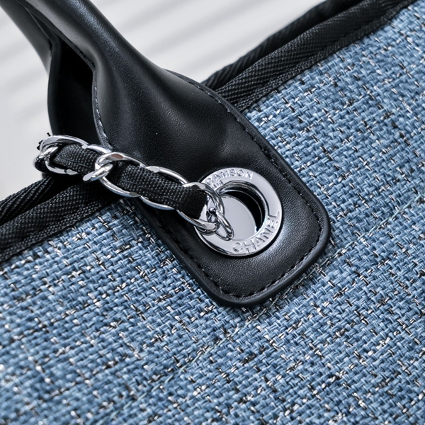 シャネルバッグ素材ディテール